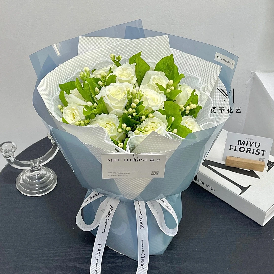 忠贞不渝【11枝白玫瑰混搭茉莉】鲜花束花店附近团购送女友爱人闺蜜仪式感约会表白同城花店小时达直播送花上门