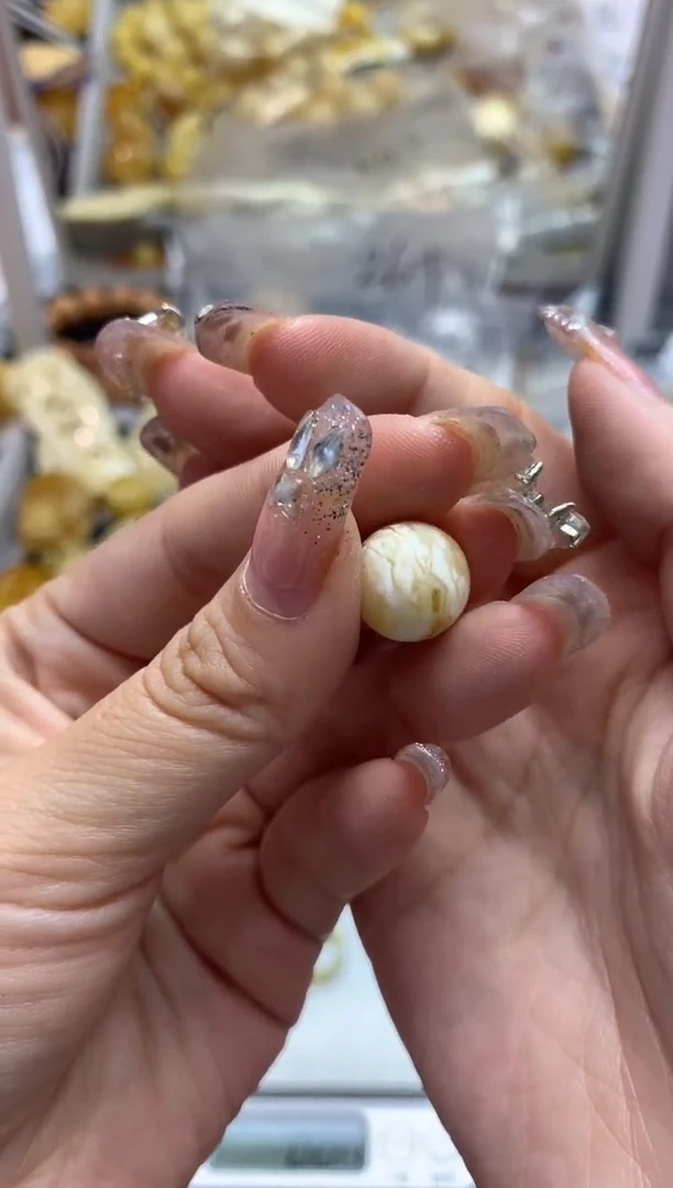 【闪购商品】琥珀珠宝奇石未镶嵌57
