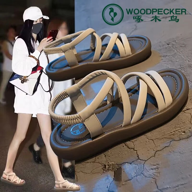 啄木鸟罗马凉鞋女夏2025新款平底防滑外穿孕妇凉拖鞋配裙子仙女风