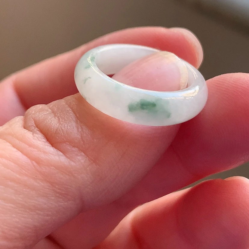 女款戒指指环扳指时尚饰品指圈精美白色