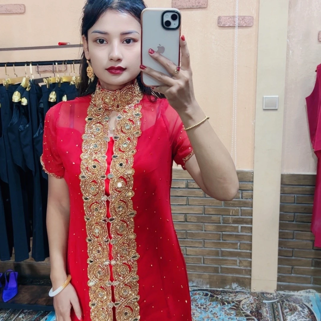 2023年最新款纱丽气质连衣裙修身红色婚礼酒红色结婚婚庆民族风