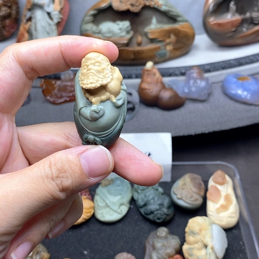 【闪购商品】定制石英质玉吊坠未镶嵌