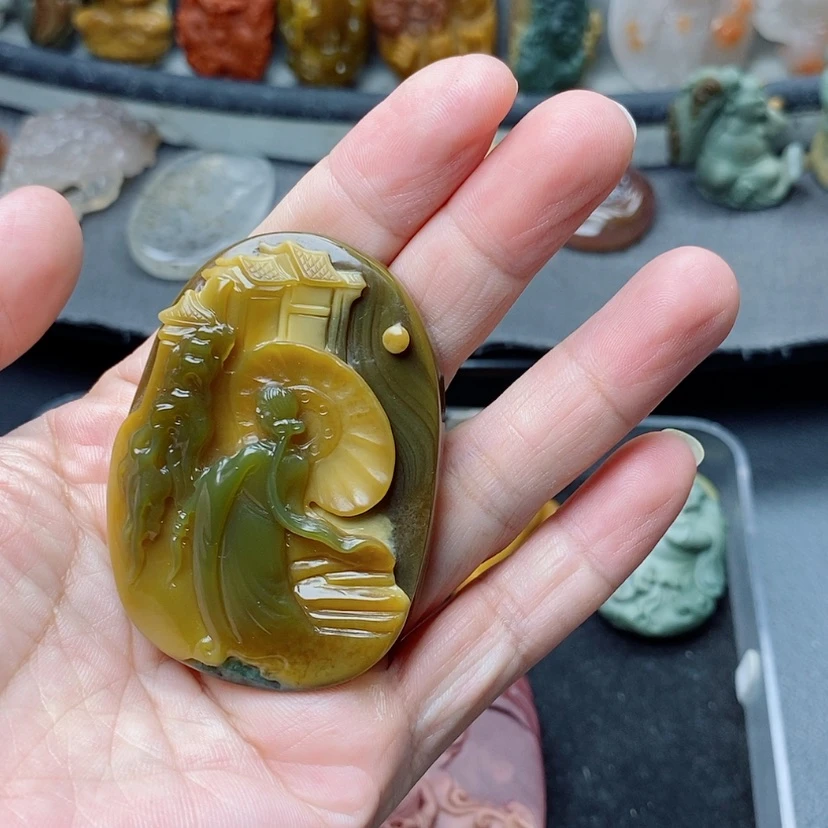 【闪购商品】定制石英质玉吊坠未镶嵌