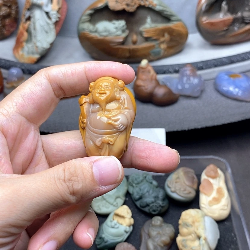 【闪购商品】定制石英质玉吊坠未镶嵌