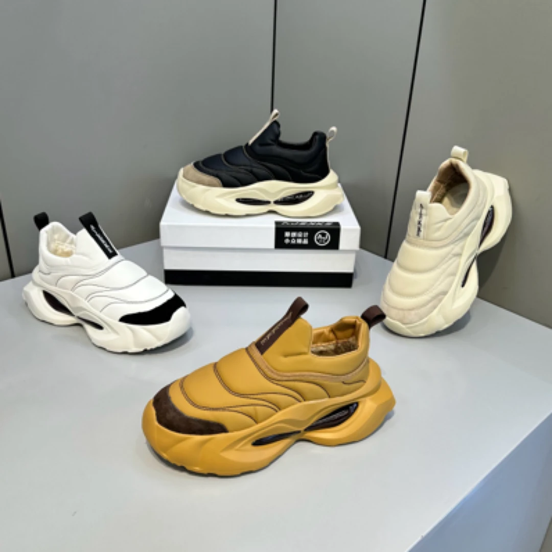 KRY潮牌一脚蹬时尚休闲鞋透气鞋子低帮加绒保暖男鞋舒适运动鞋