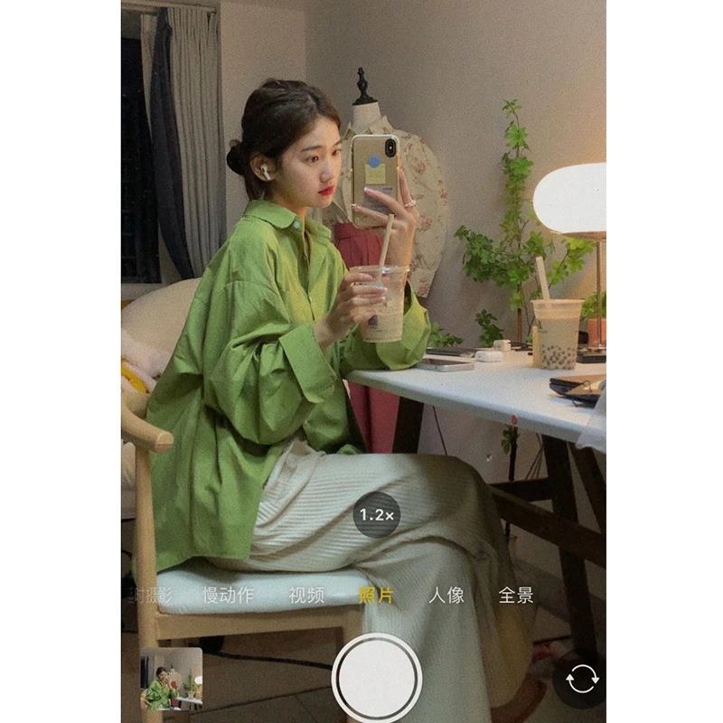 男友风复古休闲衬衫女春秋新款气质宽松百搭时尚简约纯色别致衬衣