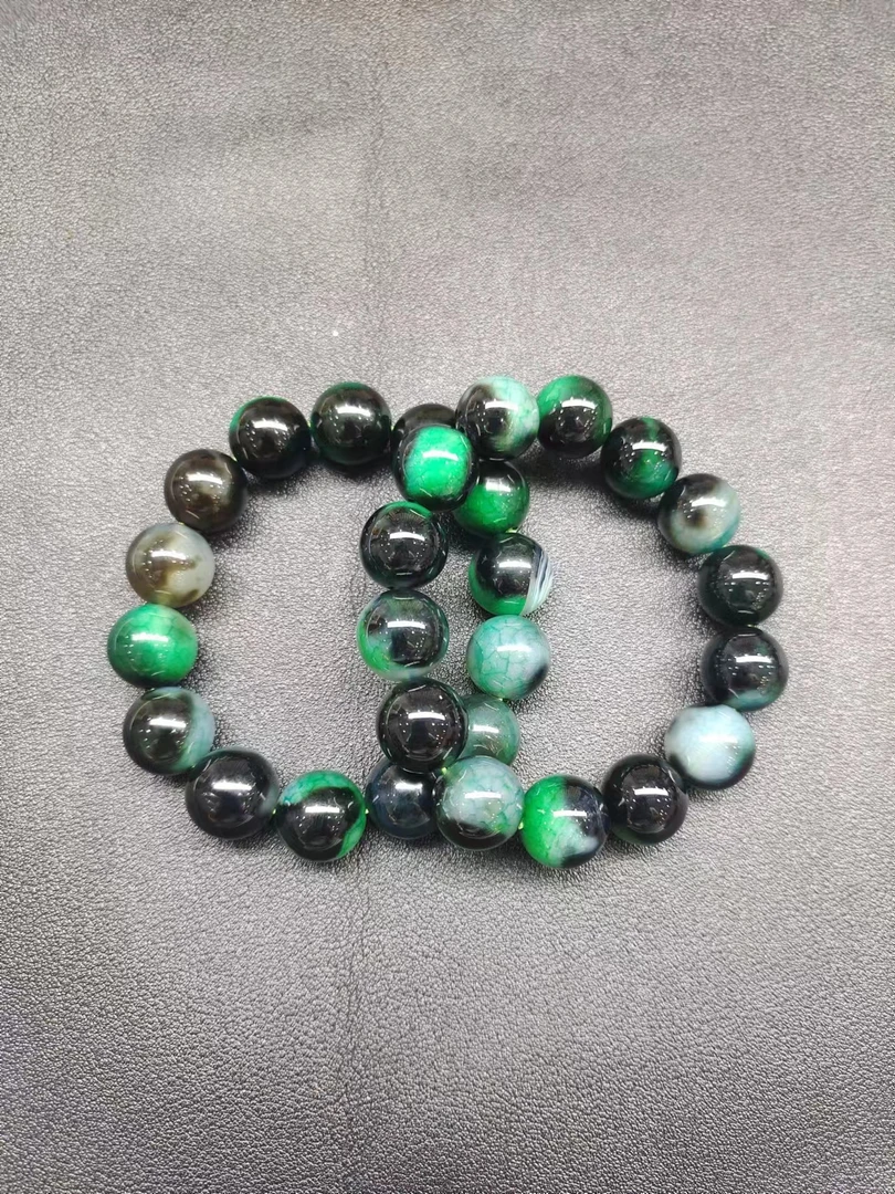 S6045-天然阴阳花瓣凤凰石玛瑙手串-多样性只发一件卡14左右