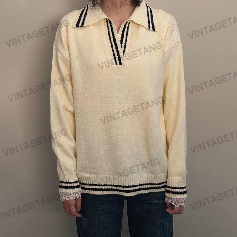 VintageTang秋冬新款学院风V领撞色针织衫毛衣女Polo领上衣壕呐