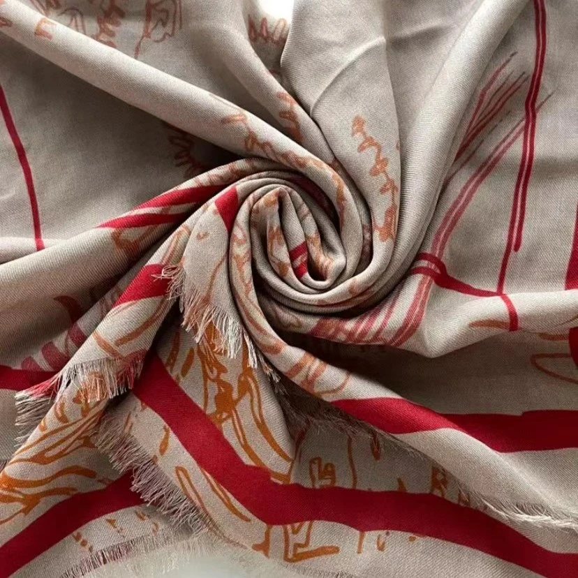 AMASS/阿玛施时尚百搭女士春夏气质花纹丝巾5800001