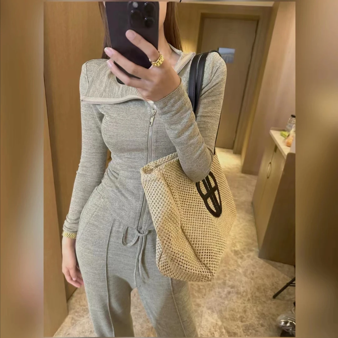 【露茜】新款修身显瘦高级感拉链两件套#TZ0020