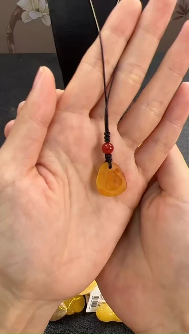 【闪购商品】琥珀裸石未镶嵌11123857-配饰任意发一件