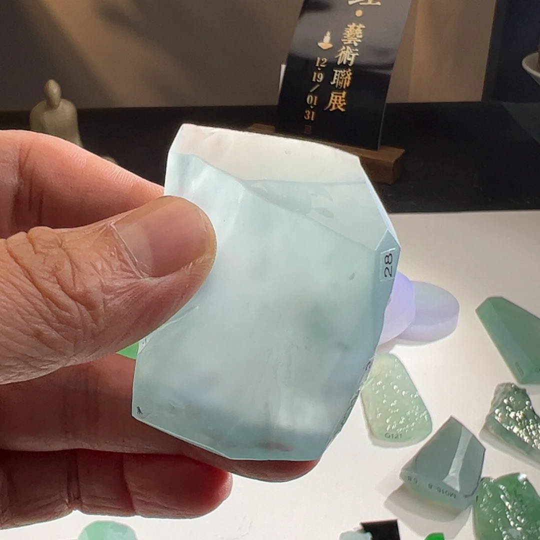 【闪购商品】定制翡翠未镶嵌纵****吴定金冬