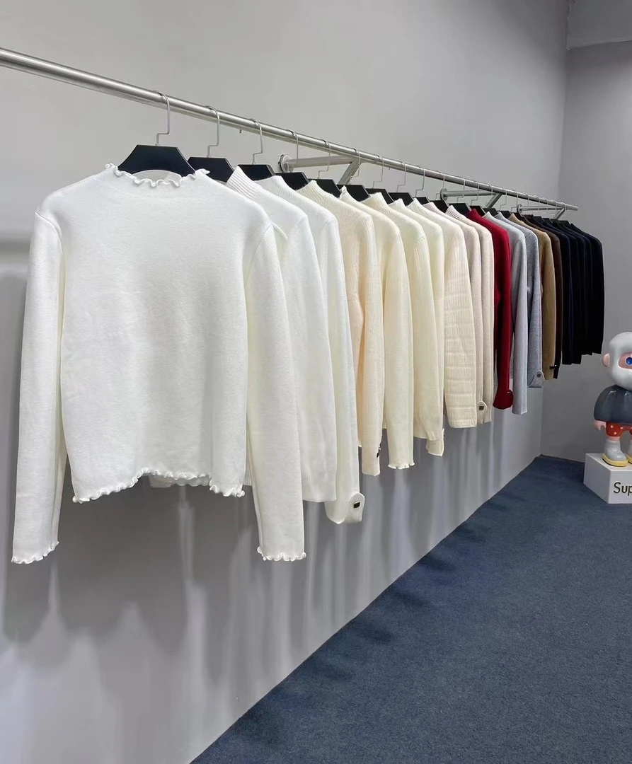 秋冬木耳边加绒毛衣女保暖内搭长袖针织衫上衣