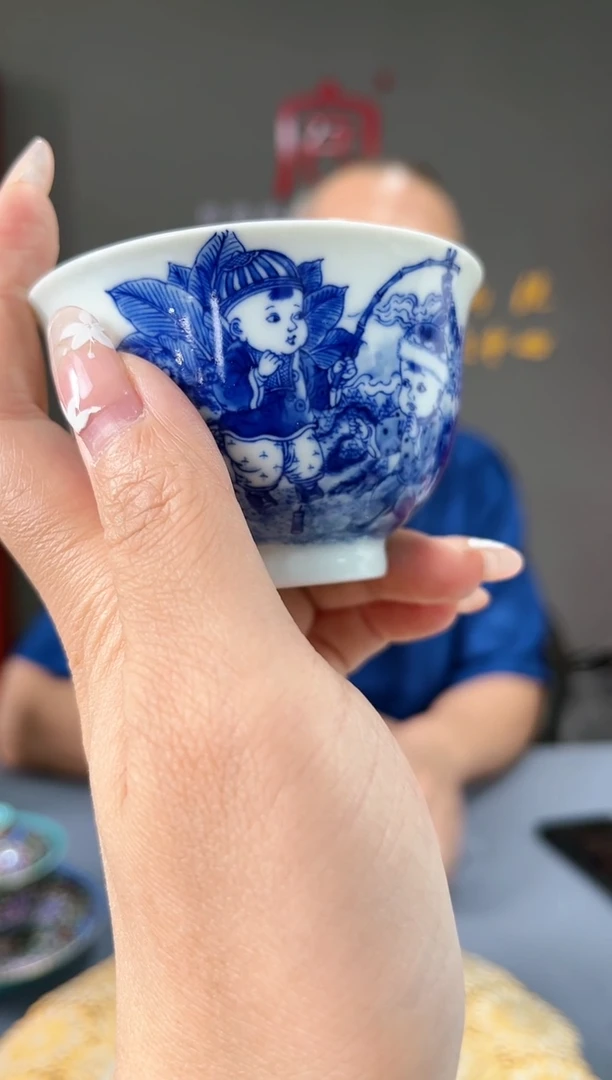【闪购商品】官窑瓷画院140官窑瓷画院玉竹五子闹春童子杯