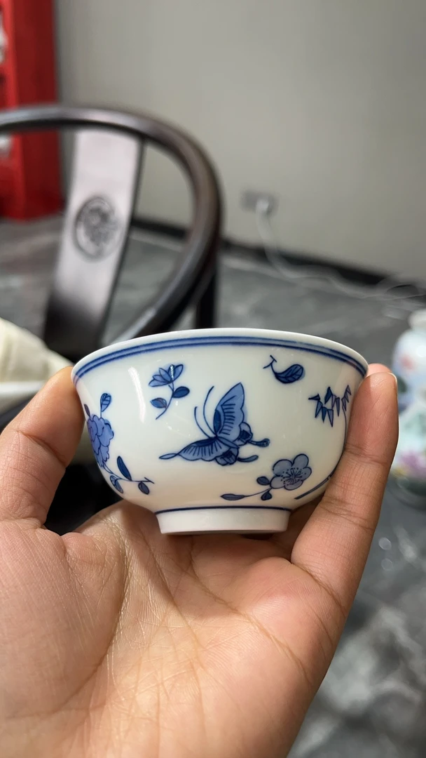 景德镇陶瓷蝶恋花主人杯131y