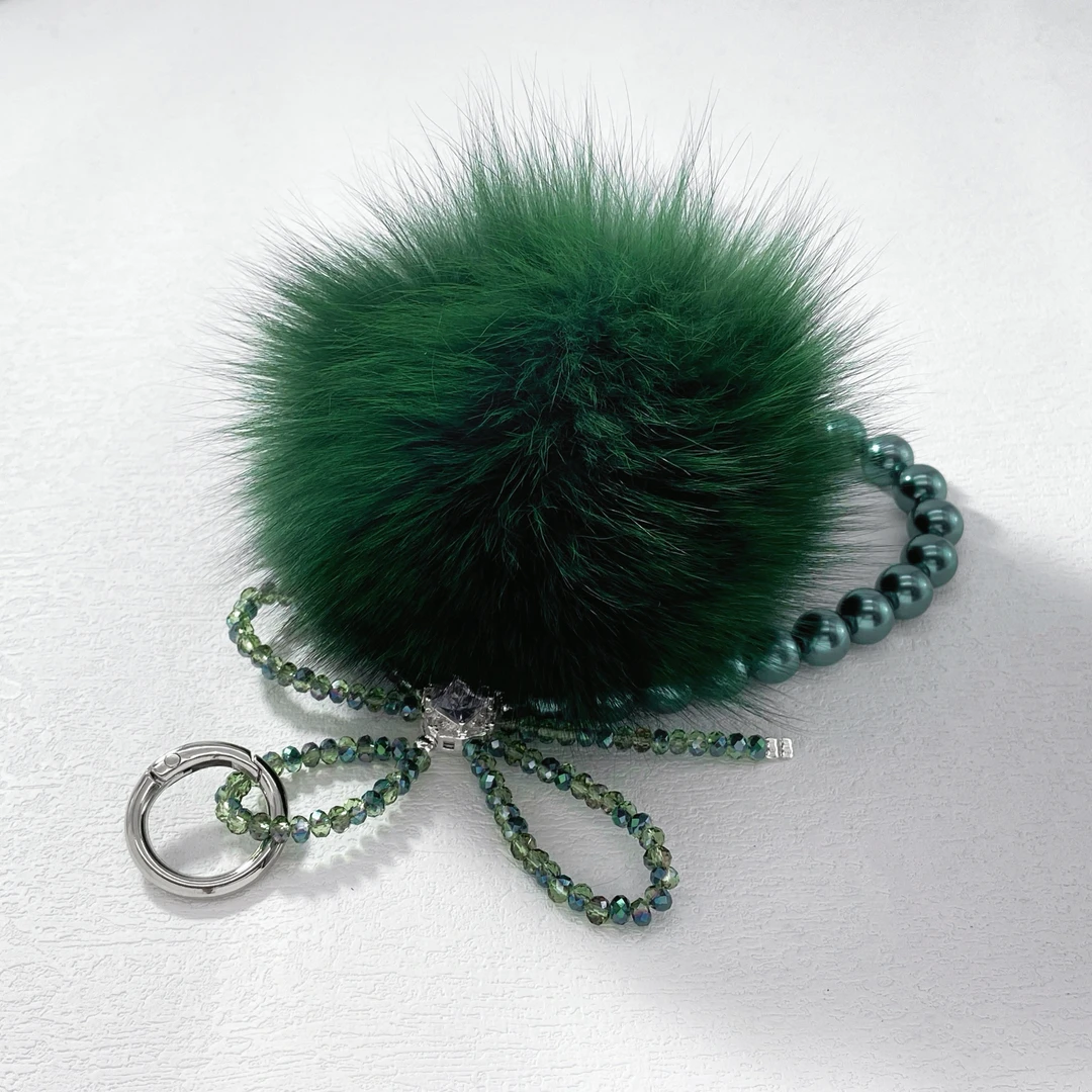 木木（RZ5937） 墨绿毛绒球爆闪蝴蝶结珠子手机链挂件