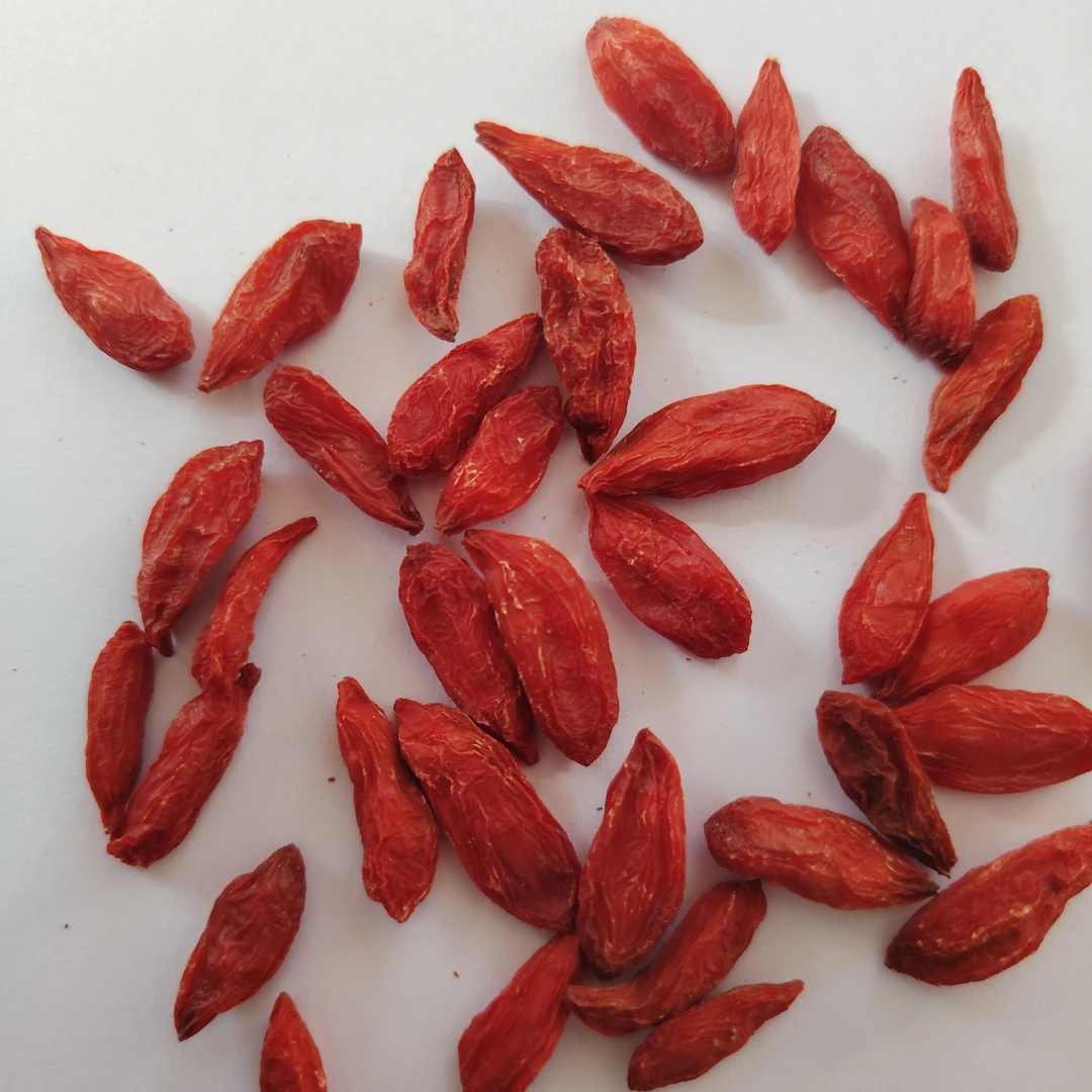 开启美好，来杯枸杞，色泽一般，介意慎拍