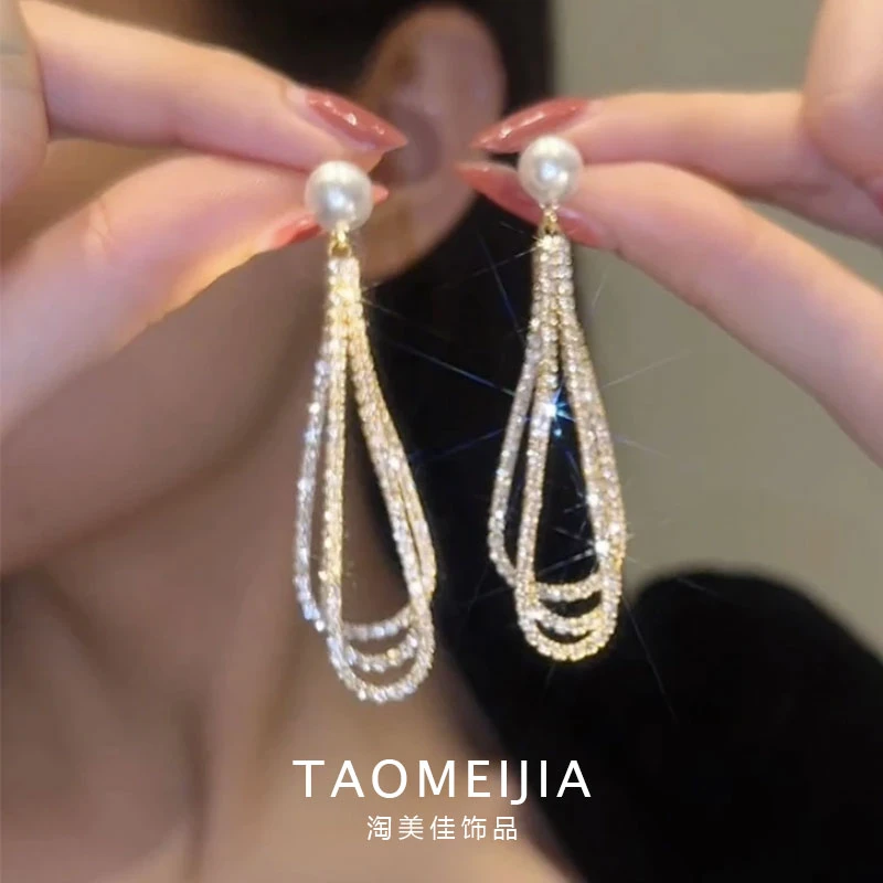 铜合金耳饰 新款轻奢流苏耳饰气质显瘦法式简约精致百搭潮耳环G02