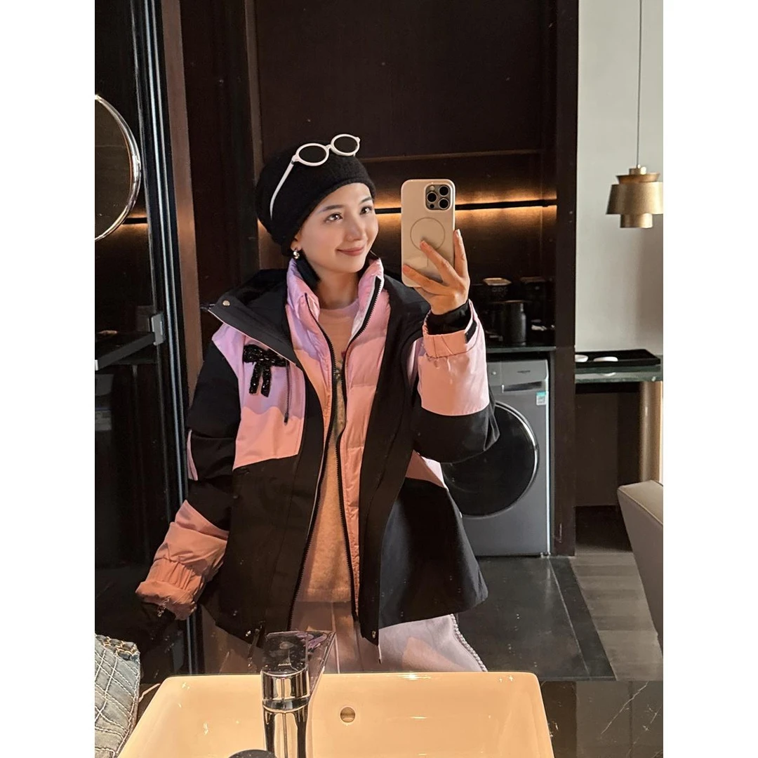 2024秋冬新款时尚女潮流一衣三穿滑雪两件套连帽白鸭绒外套加厚