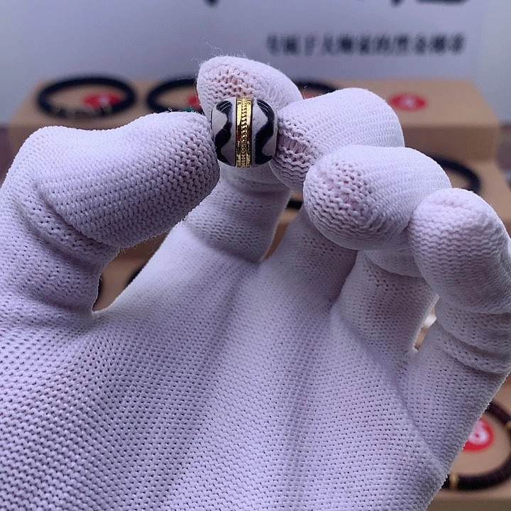 草珠菩提吊坠虎牙汉堡