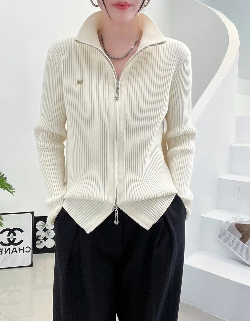 新款休闲毛衣，简单又百搭