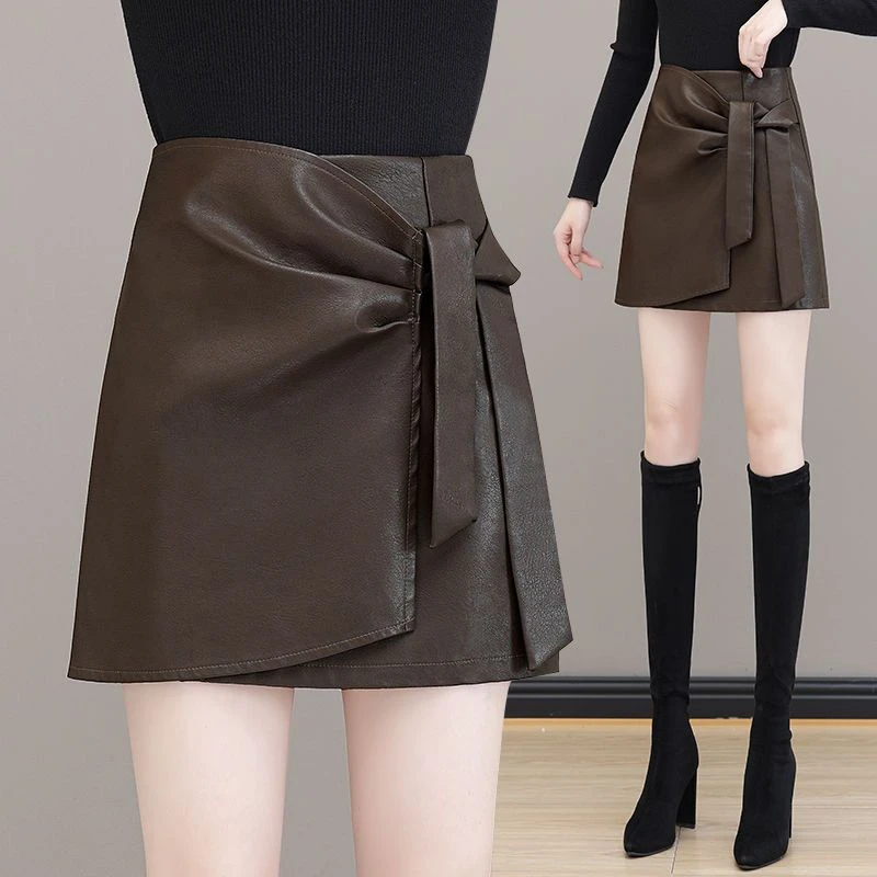 2025秋冬新款皮裙设计感高腰裙子女高腰显瘦a字外穿半身小皮裙女
