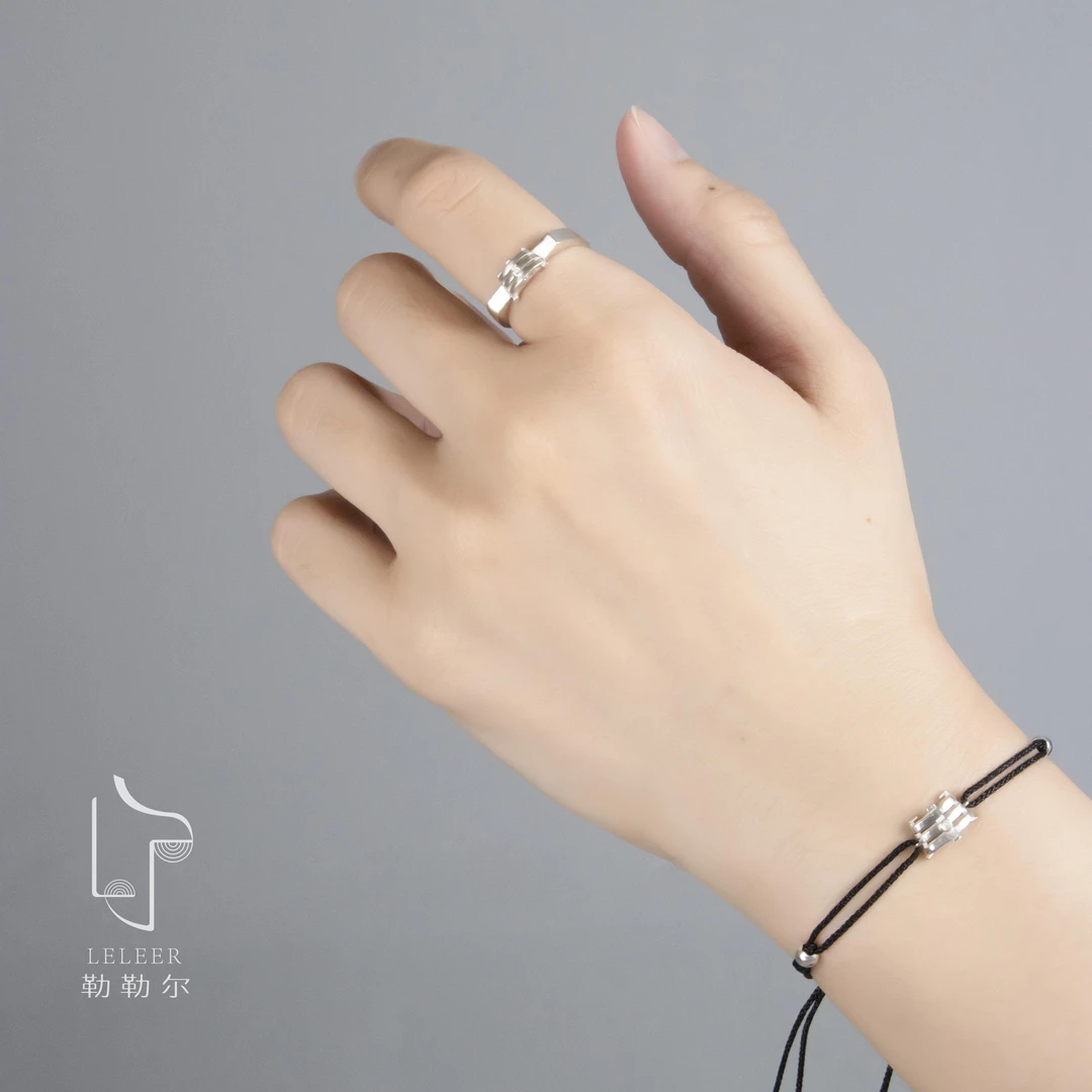 吊坠925银 勒勒尔图拉嘎元素可调节手链小众气质银色简约情侣手链