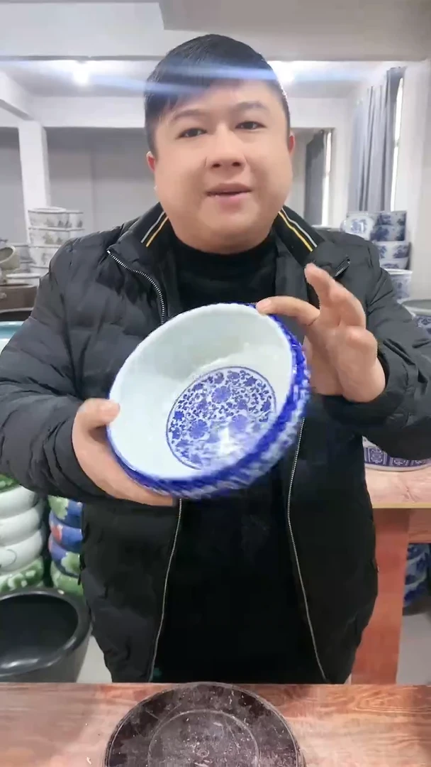 【闪购商品】陶瓷20*6公分青花缠枝莲