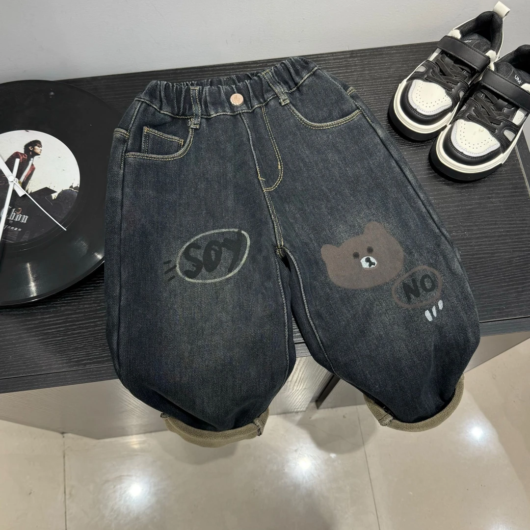 【888】2024新款秋冬季牛仔裤儿童小熊休闲软牛仔