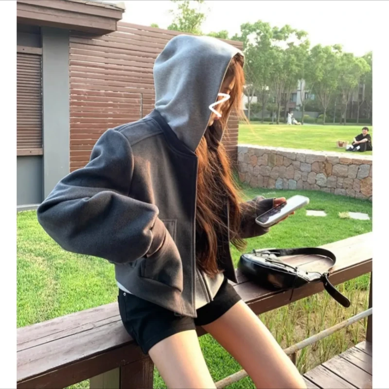 韩系复古纯色休闲气质棒球服短外套短款女2024秋季新款高级感卫衣