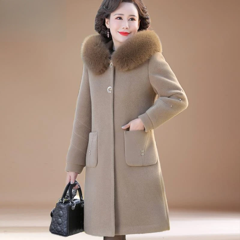 彩羊妈妈冬装加棉毛呢外套洋气2025新款中老年女冬季水