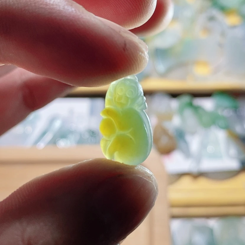 【闪购商品】定制翡翠未镶嵌李*