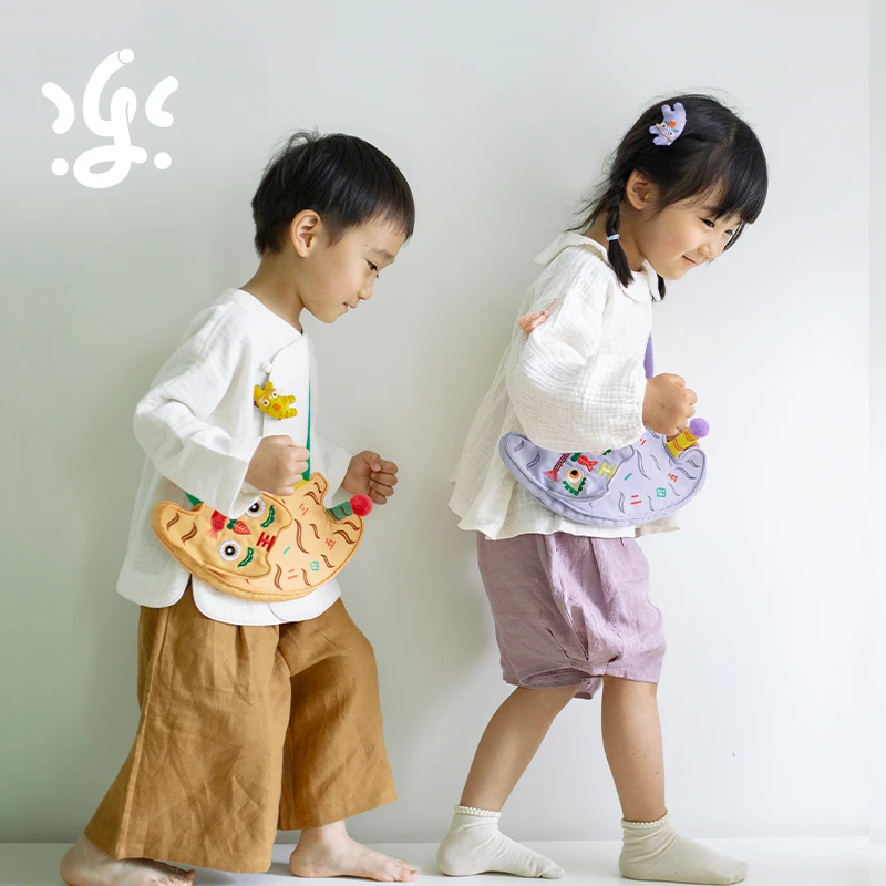 古古楽gugu 亲子挎包乐龙龙挎包福禄兔包福虎挎包忍冬纹鱼包