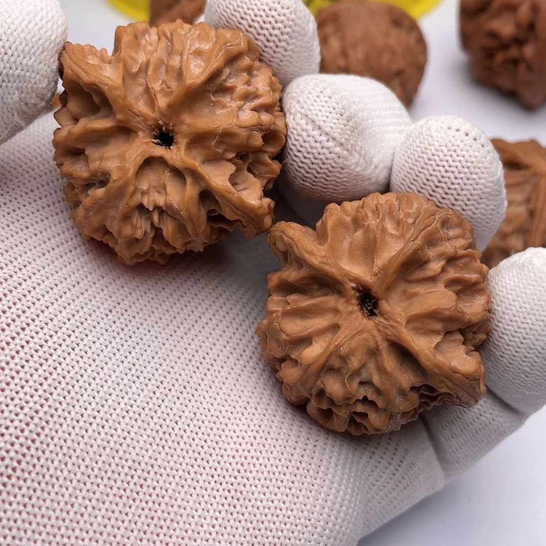 41全品原桩苹果文玩核桃