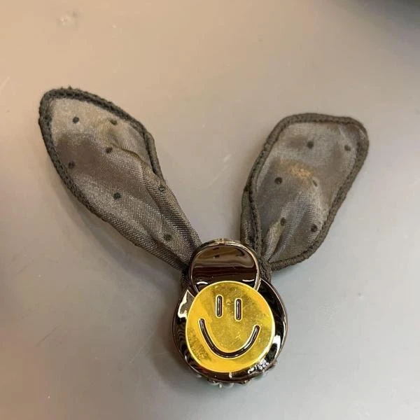 BB103（满9.9包邮）笑脸小夹子