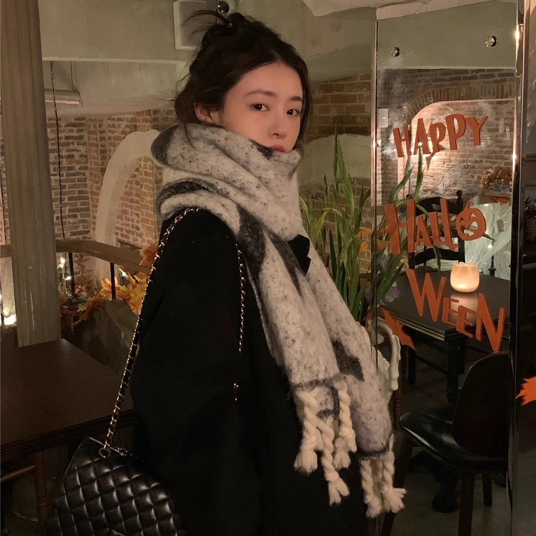 仙颖熙新 F围巾女冬季大格子大麻花辫子加厚高级感情侣时尚潮围脖