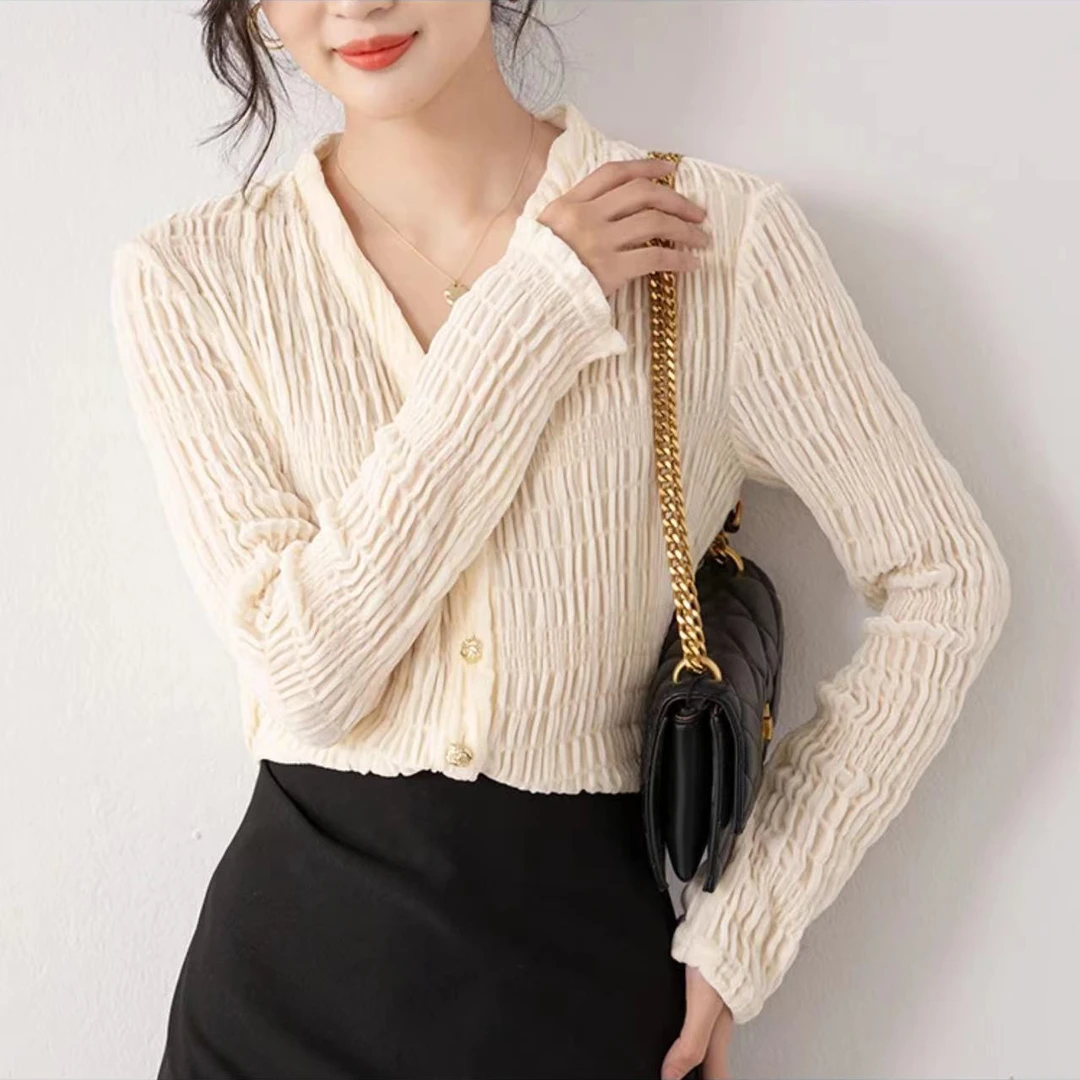 定制五金V领高端100%真丝丝绒轻奢上衣显瘦百搭打底短款长袖韩版