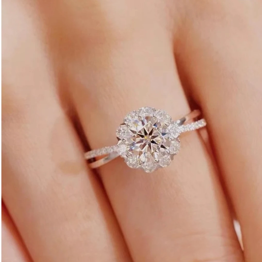 925银莫桑石戒指 S925银莫桑石 灿若星辰莫桑石戒指0.5ct-1ct克拉