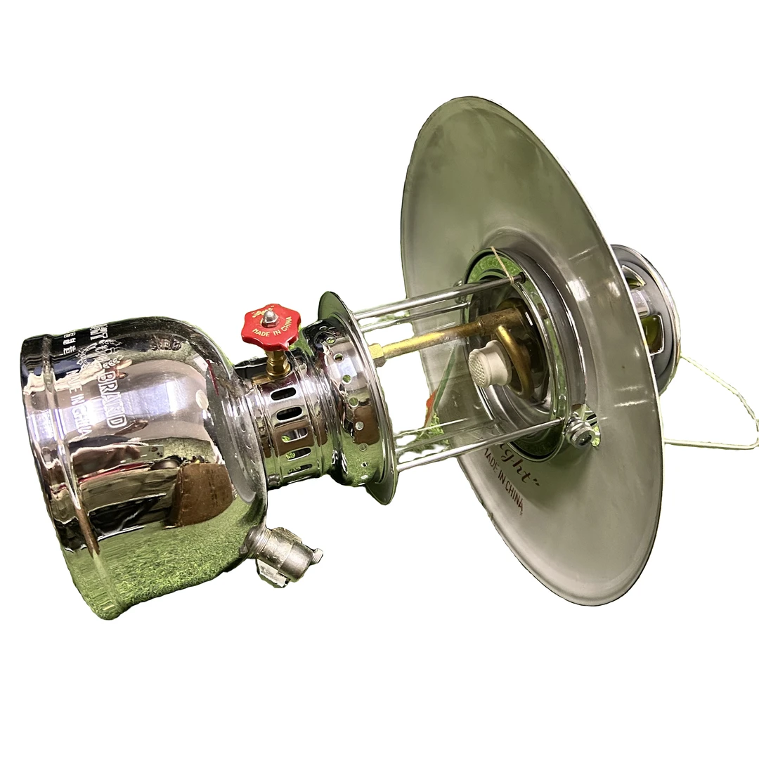 *照明   户外  探险  白色大汽灯