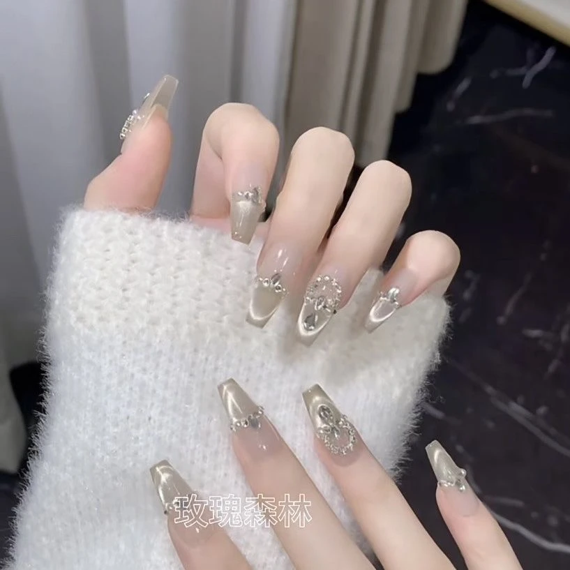 【玫瑰森林】丝绒千金穿戴甲手工法式晶石猫眼爆闪钻美甲贴片显白