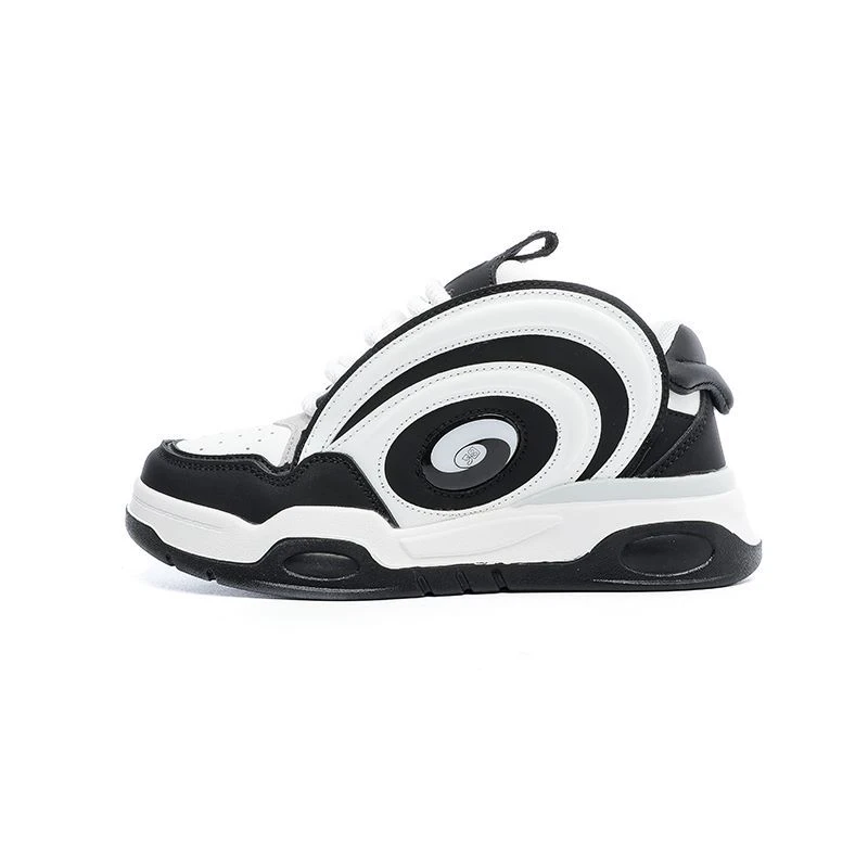 2024新款小众高街面包鞋国潮字母运动鞋情侣板鞋  690黑白