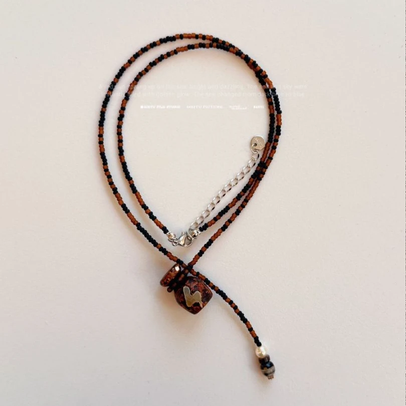 muyang/慕阳 钛钢琉璃项链 时尚轻奢简约气质秋冬深巷酒浓项链