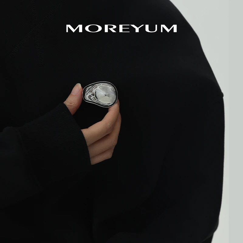 muyang/慕阳 铜合金胸针 轻奢小众时尚简约ins欧美银色鸭梨胸针