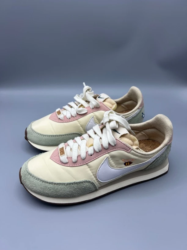 38码/内长240 二手99新 Nike 华夫生活休闲鞋女款米粉DM7188-717