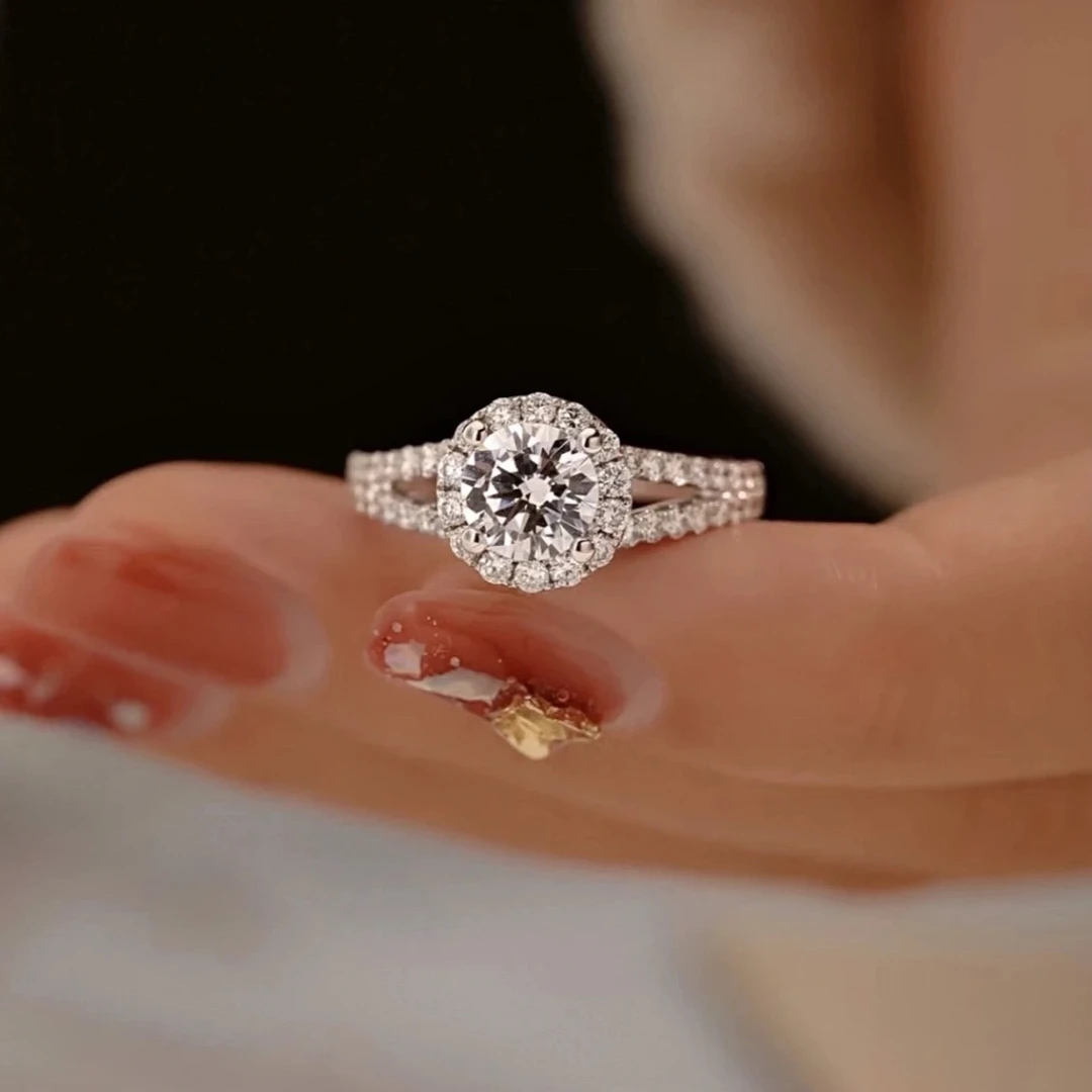 925银莫桑石银制品 【双排圆包】时尚女士奢华结婚合成碳硅石戒指