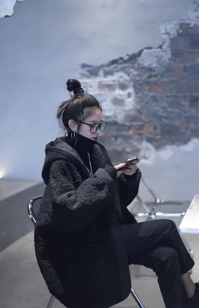 2025新款爆款连帽夹棉上衣小个子高级感炸街仿羊羔毛棉衣外套女