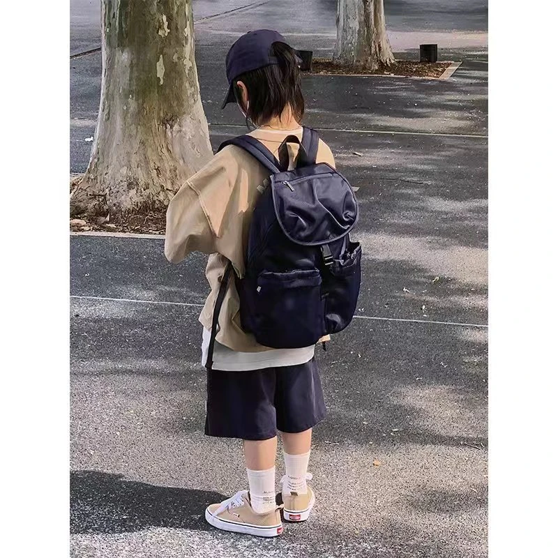 外贸轻便时尚逛街背包纯色尼龙上班学生书包旅行包