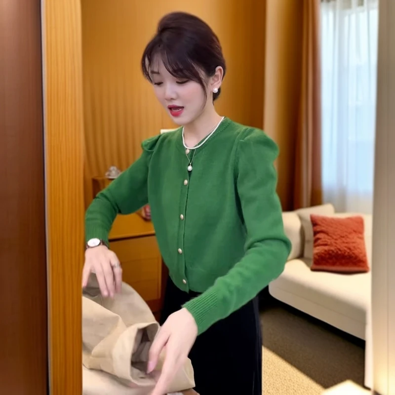 森系软糯绿色针织开衫女2025春季季新款慵懒风显瘦单排扣毛衣外套