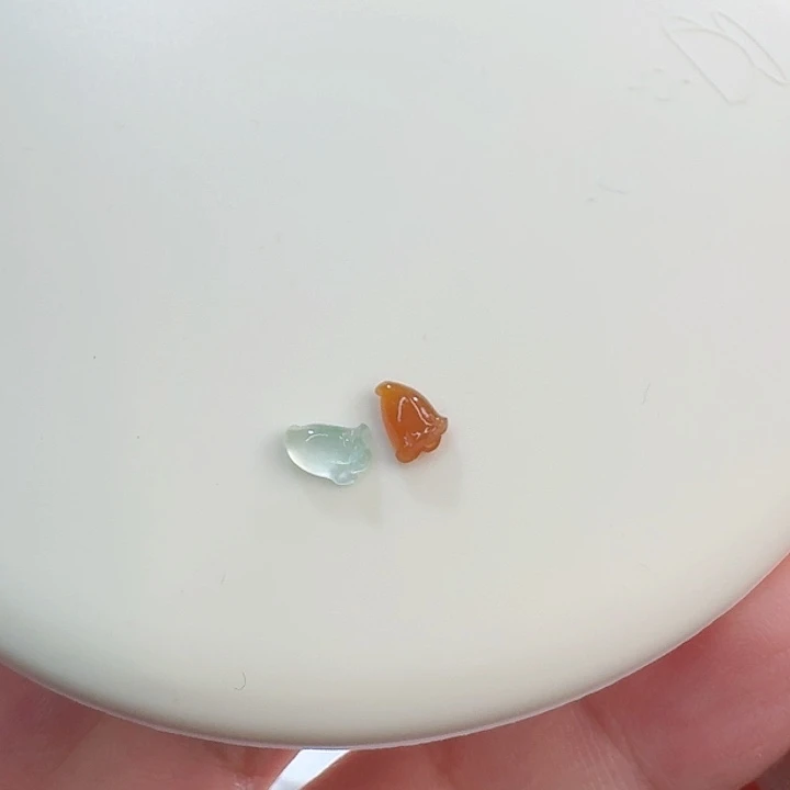 翡翠颈饰未镶嵌裸石
