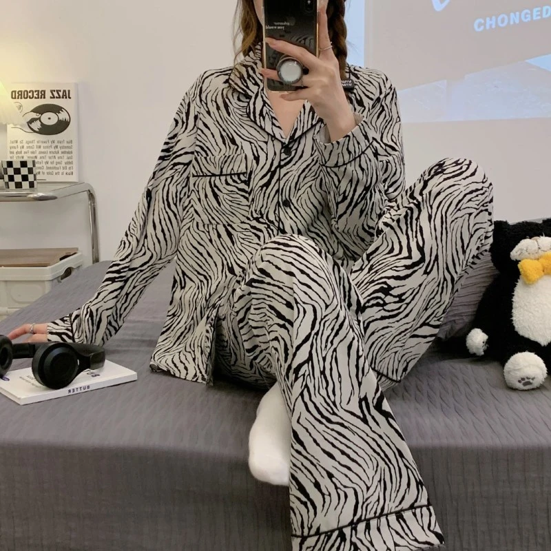 睡衣女士春秋长袖网红2023年新款秋冬季可外穿家居服套装斑马纹